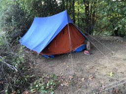 Camp Octobre